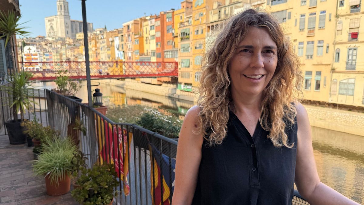 La Blanca de Llobet és una de les propietàries d'un bloc al carrer Santa Clara de Girona La Blanca de Llobet és una de les propietàries d'un bloc al carrer Santa Clara de Girona