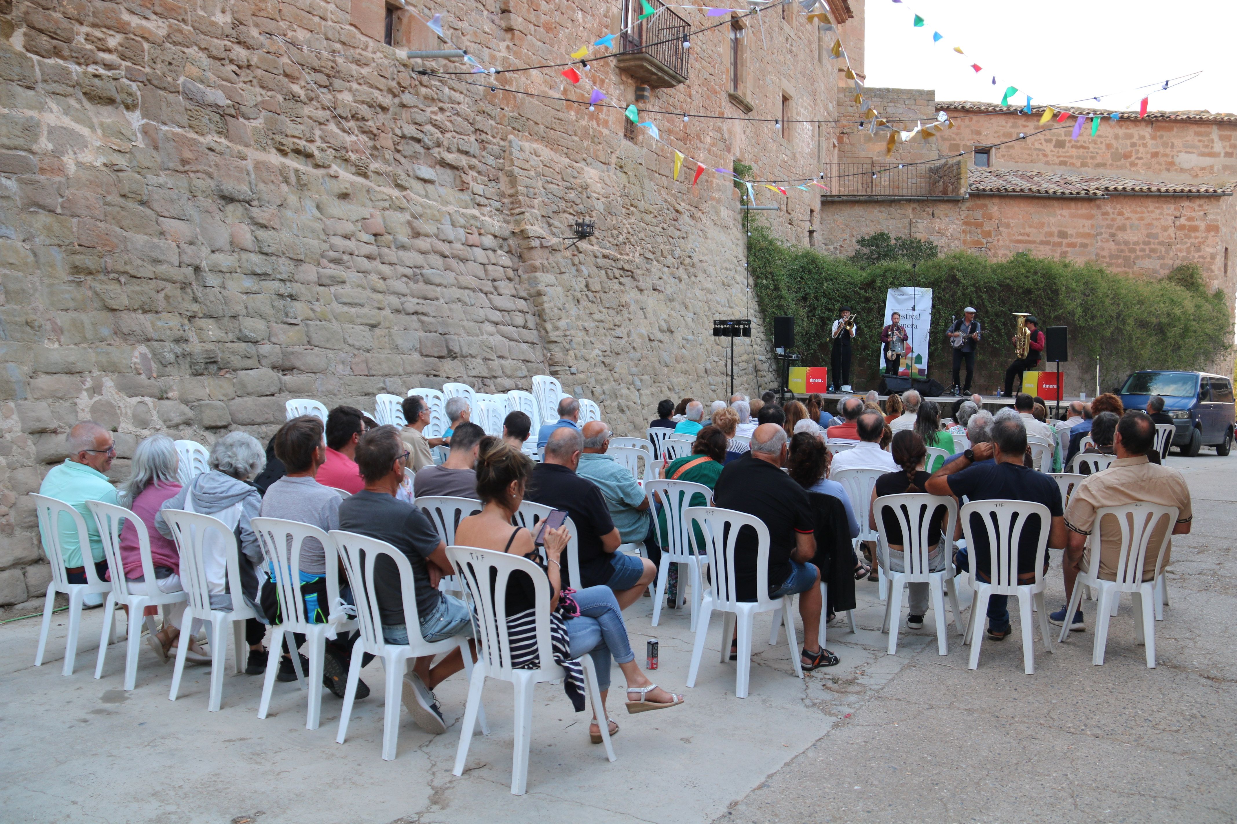 ACN / Concierto benéfico con los micropueblos afectados por el incendio de Torrefeta i Florejacs
