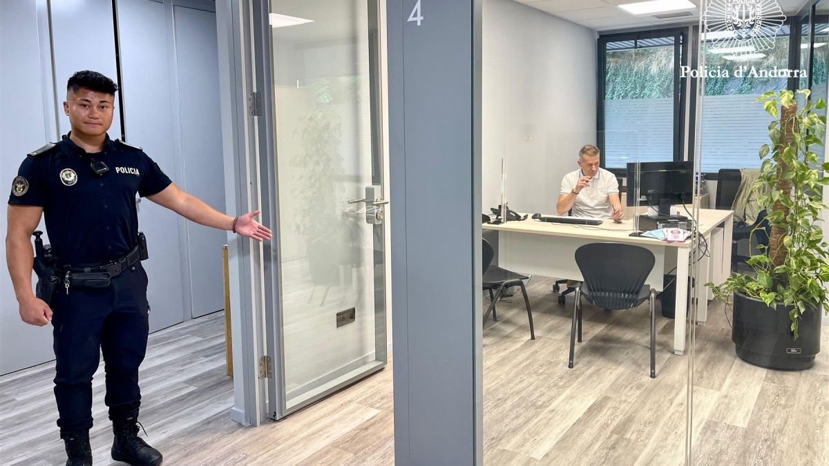 El nou espai d'atenció al públic que ha estrenat la policia 2 El nou espai d'atenció al públic que ha estrenat la policia 2