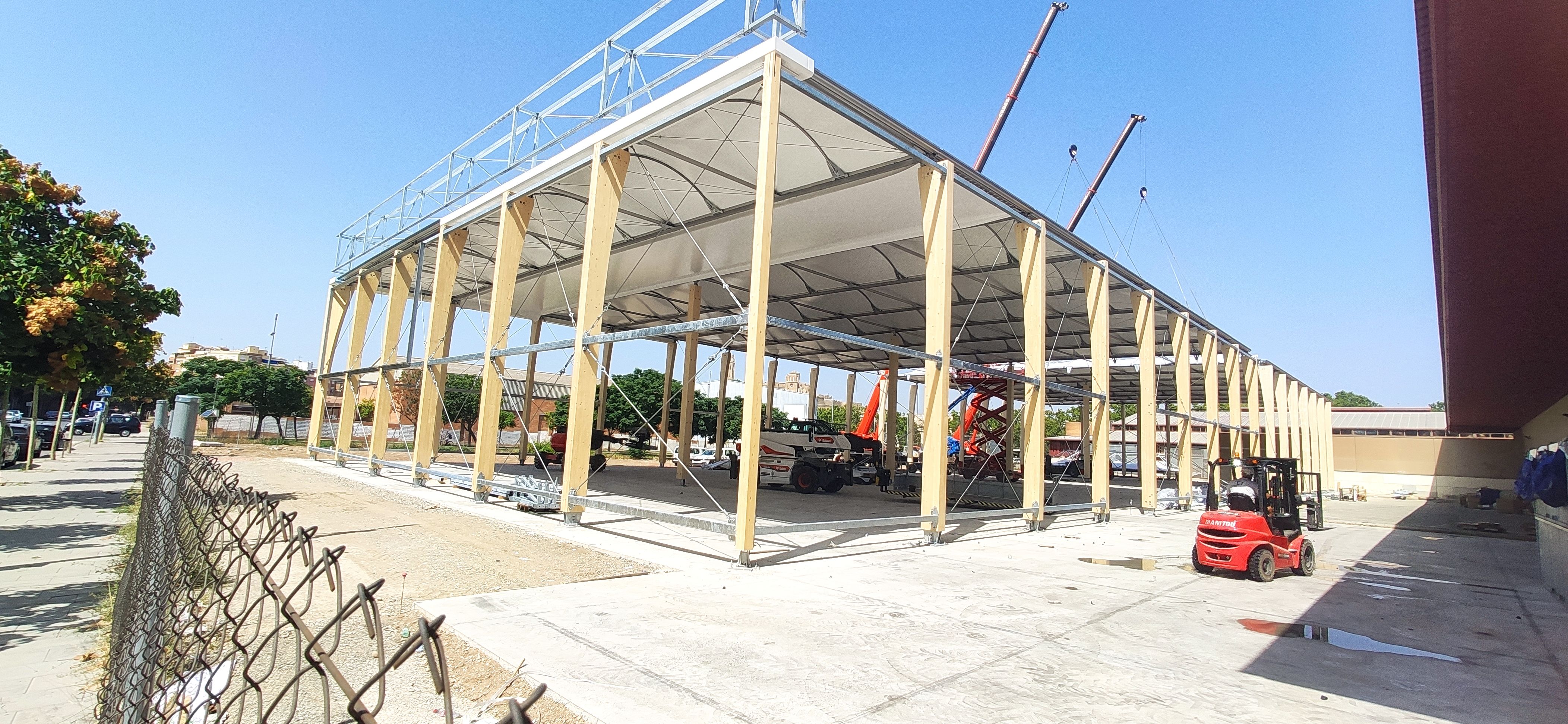 FOTO: D.H. / Imagen del nuevo pabellón desmontable de Fira de Lleida, aún sin terminar