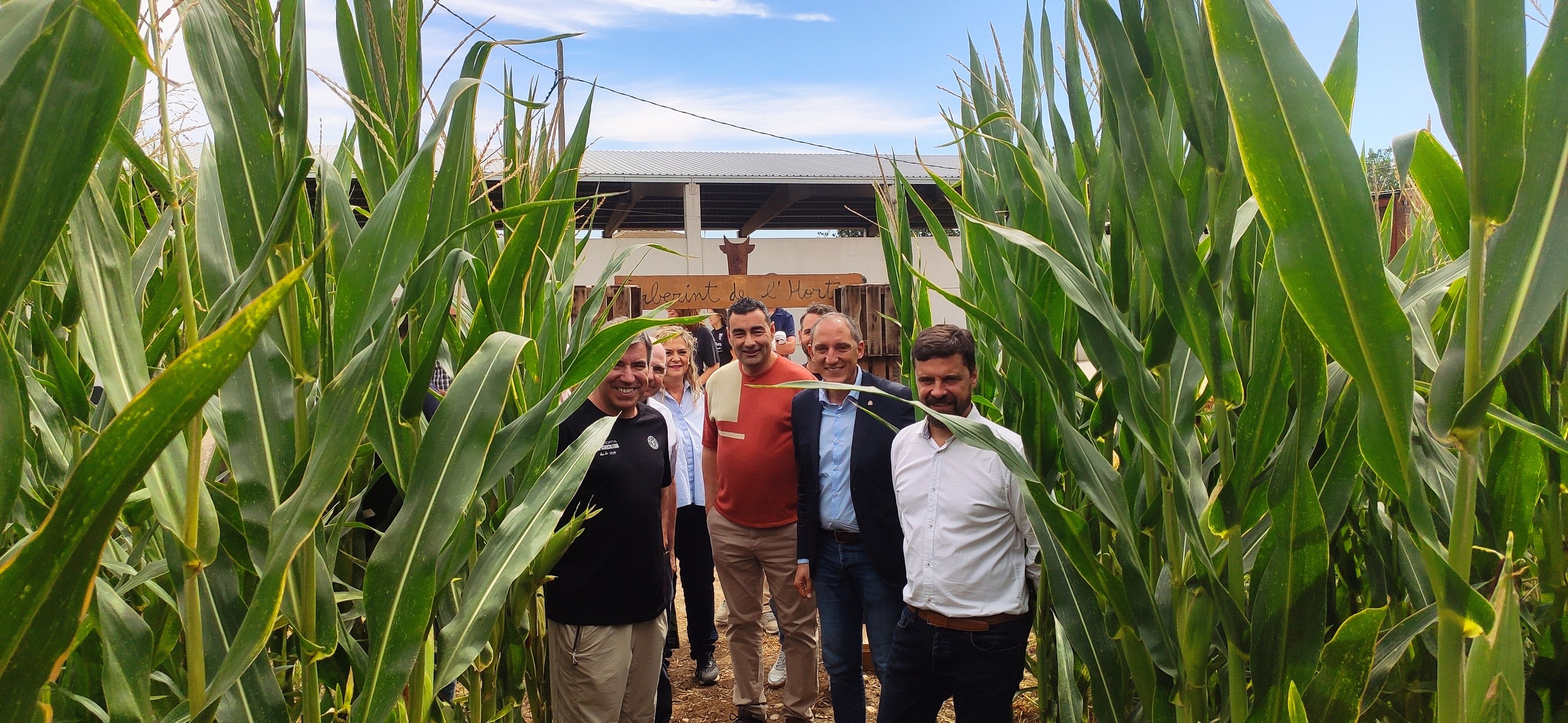 FOTO: D.H. / Alguns dels assistents han fet el recorregut pel Laberint de Panís de l'Horta de Lleida