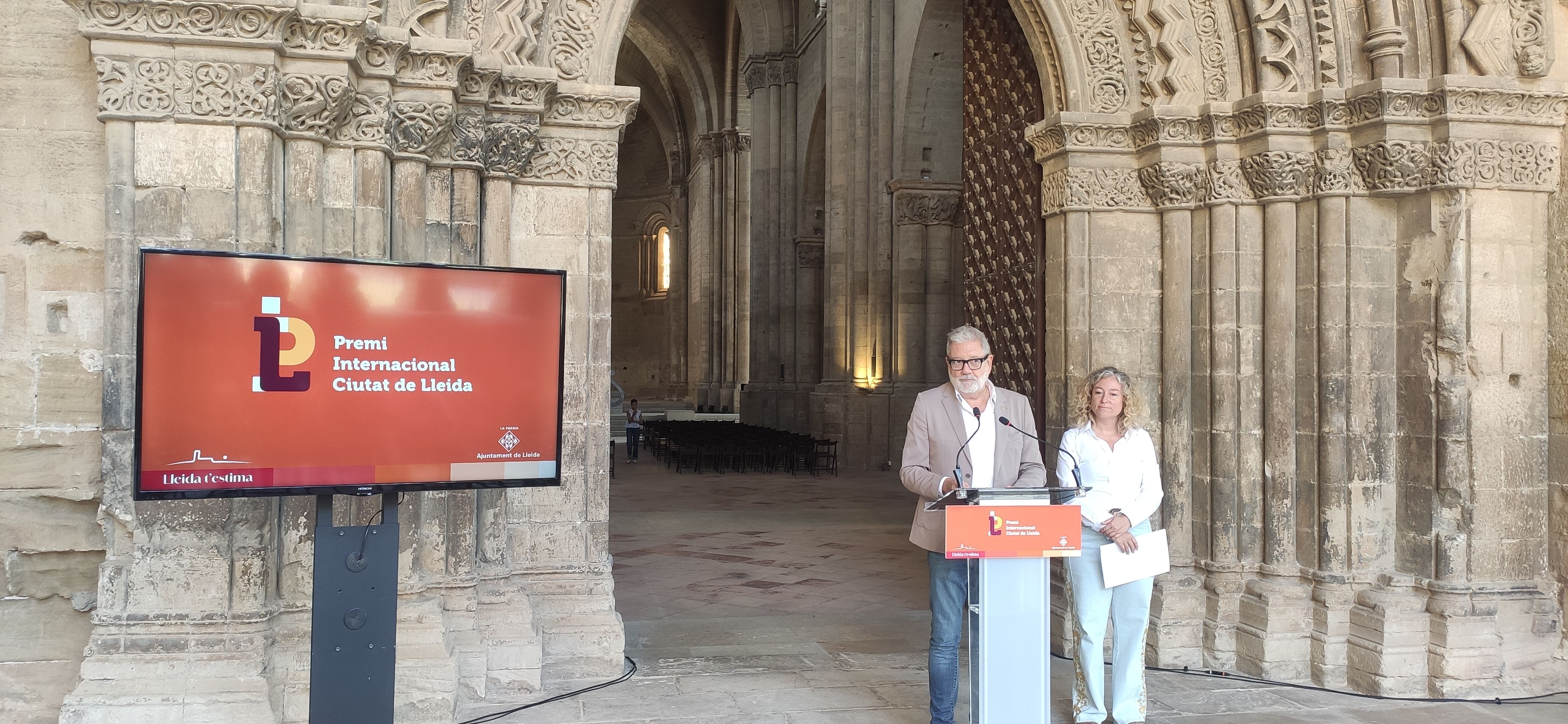 FOTO: D.H. / El portal major de la Seu Vella ha acollit la presentació del Premi Internacional Ciutat de Lleida 2025