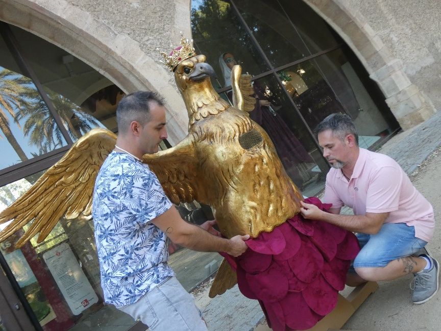 Així ha sigut el procés de restauració de l'Àliga de Tortosa