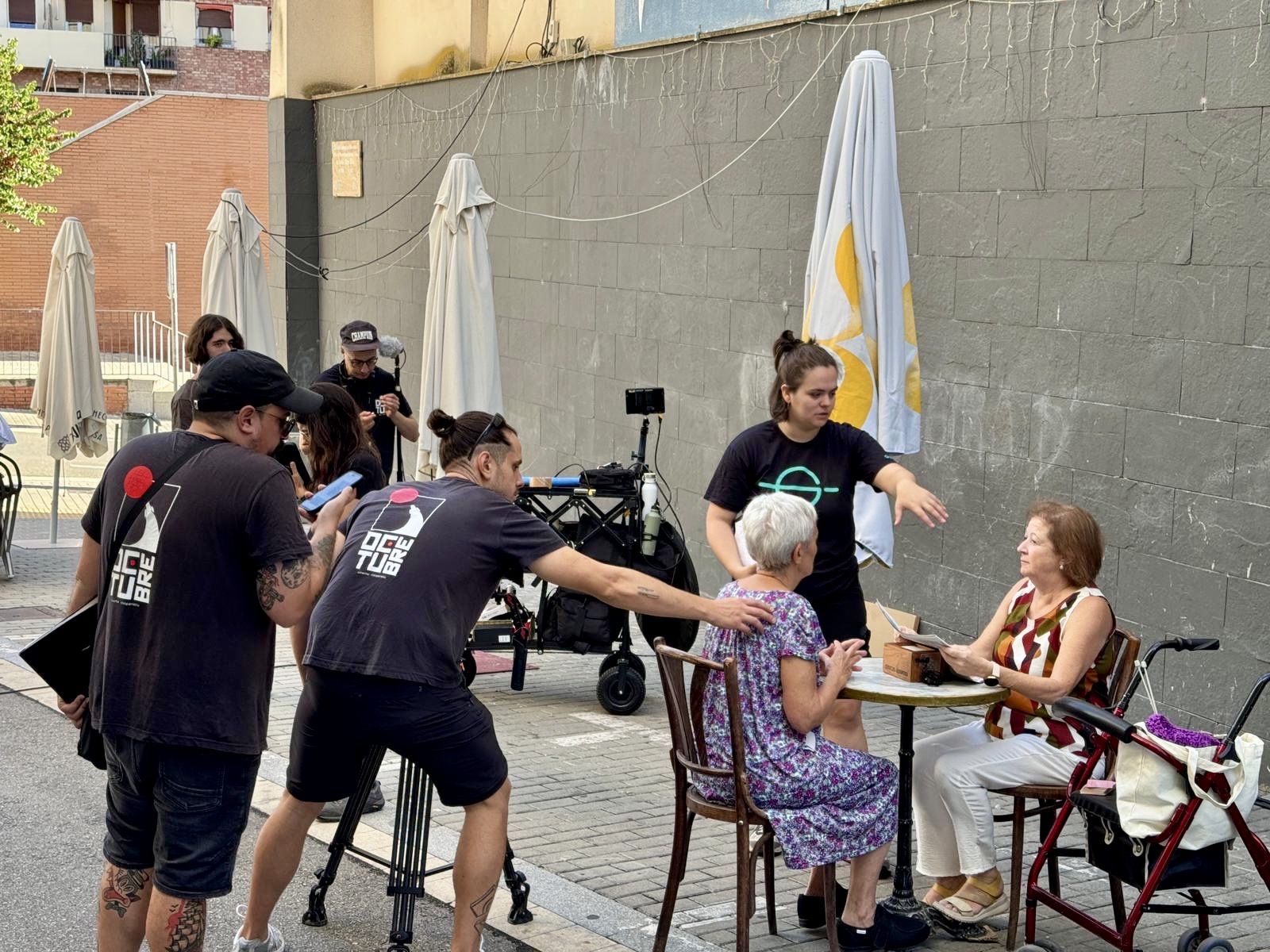 Un instant del rodatge al carrer Llopis