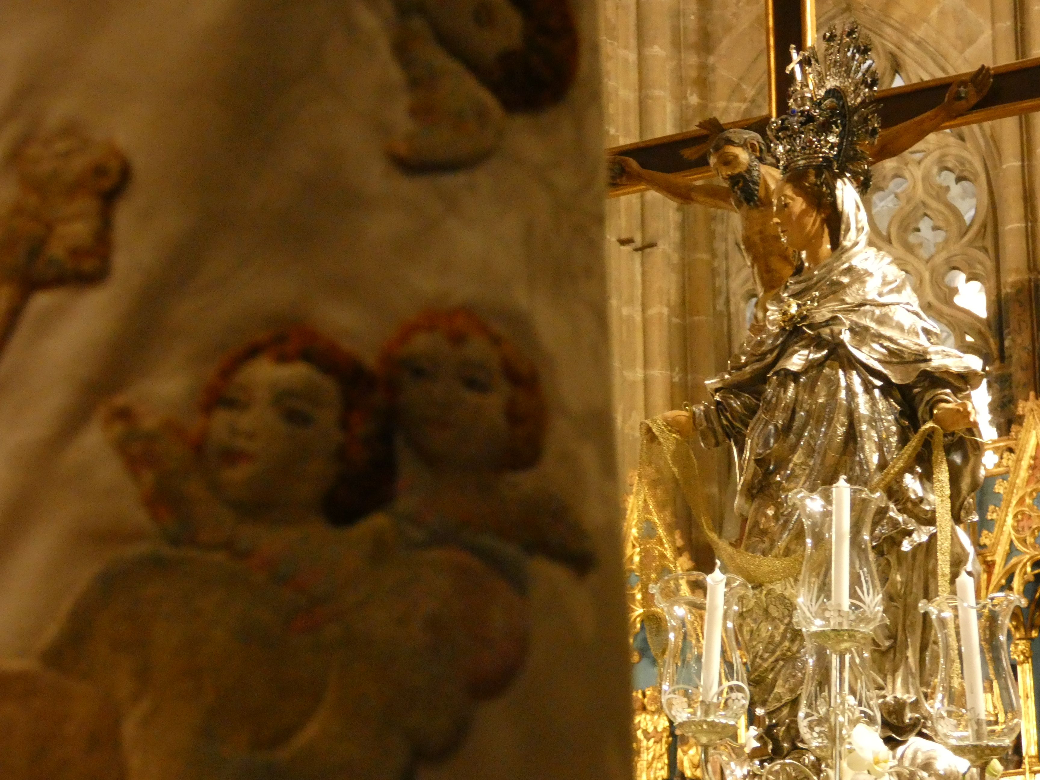 Imatge processional de la Cinta a l'Altar Major de la Catedral Imatge processional de la Cinta a l'Altar Major de la Catedral