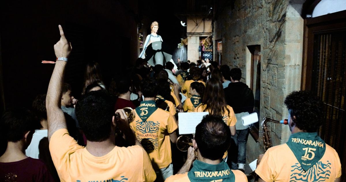 Capta dels gegants, diumenge a la nit Cop Mèdia per a l'Ajuntament de Solsona