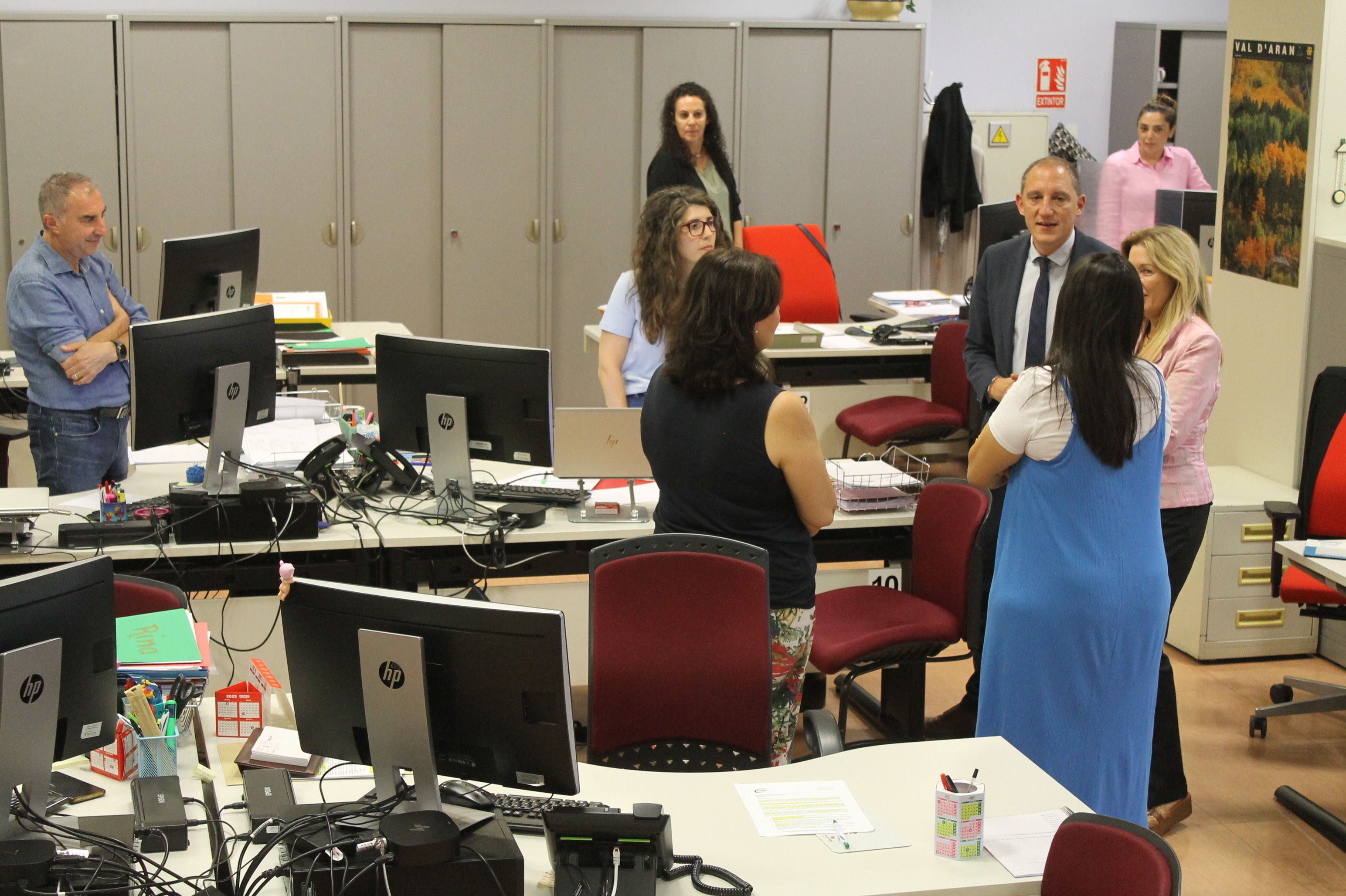 El subdelegado del Gobierno visita las oficinas de la dirección provincial del SEPE