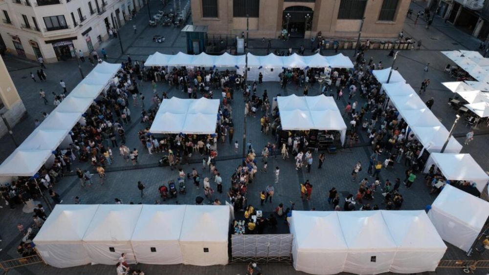 Prop de 5.000 persones participen en la fira de tallers de la Nit Europea de la Recerca 3