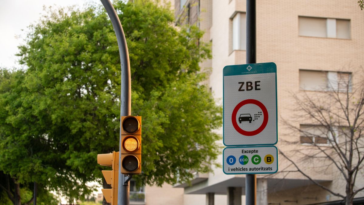 Cartell de la Zona de Baixes Emissions ZBE de Reus