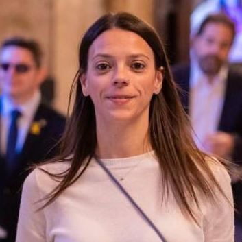 montse ortiz diputada de junts al parlament