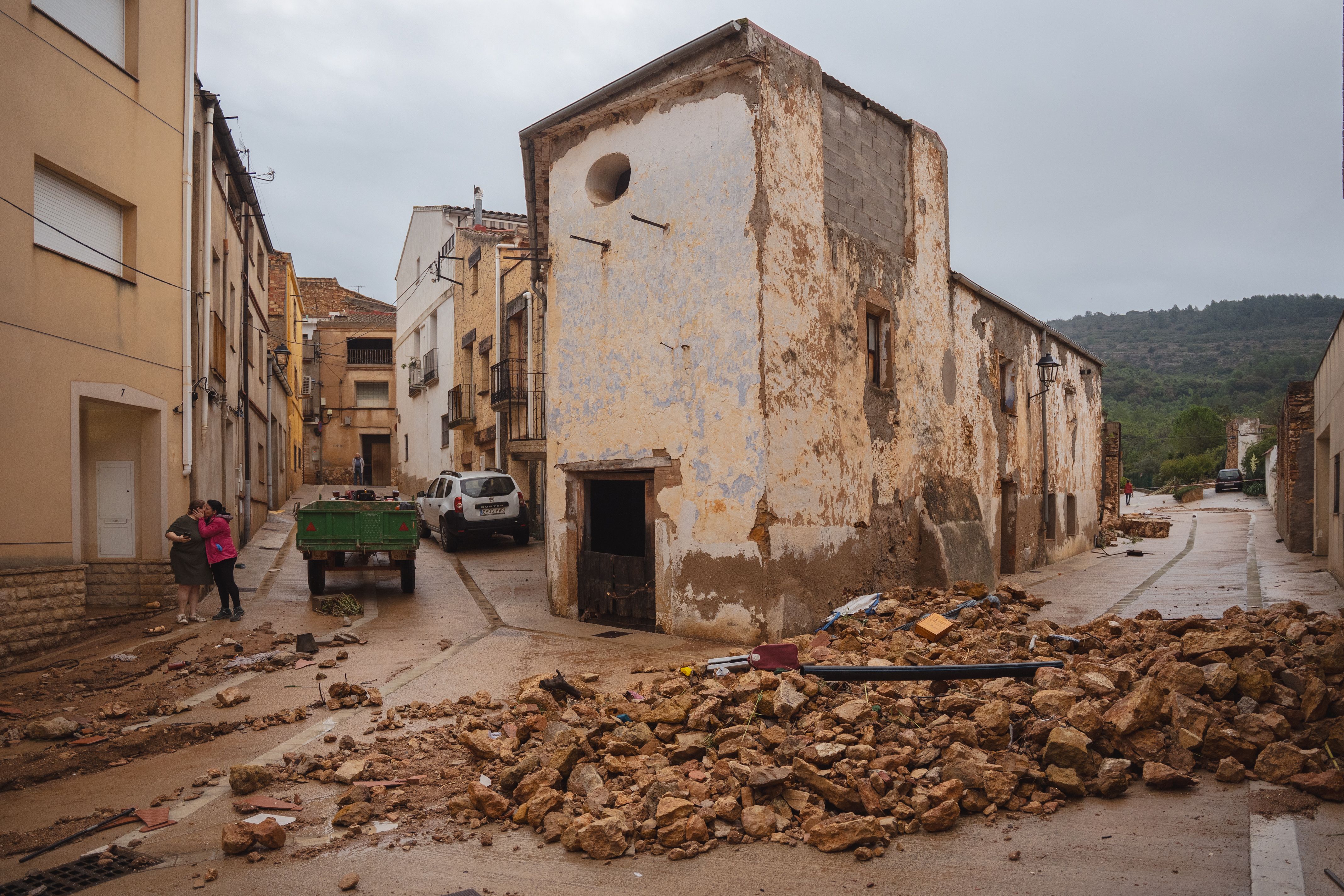 Destrosses per les pluges i les inundacions a Godall