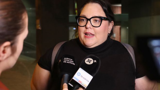 Ana Gomez Dignitat a les Vies Ana Gomez Dignitat a les Vies