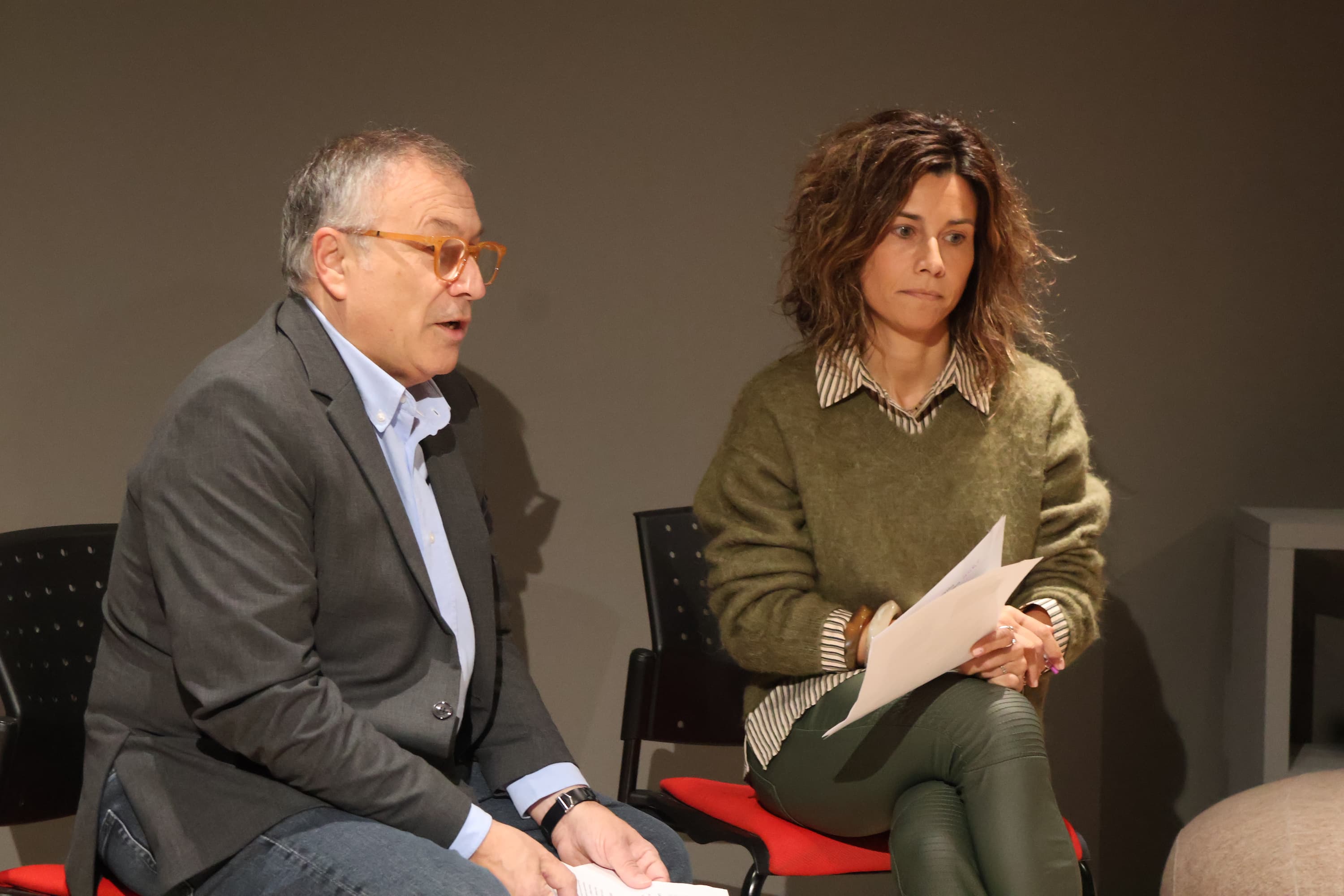 El consejero de Cultura y Promoción Económica, Valentí Closa, y la responsable de Cultura, Anna Allué | FOTO: I.M. (ANA)
