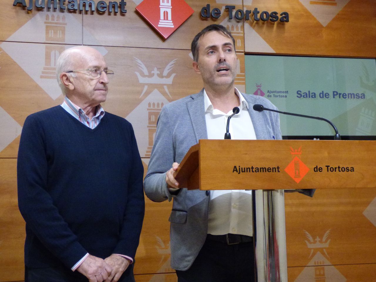 Obres dels ascensors del pàrquing de l’Hospital Verge de la Cinta de Tortosa Obres dels ascensors del pàrquing de l’Hospital Verge de la Cinta de Tortosa