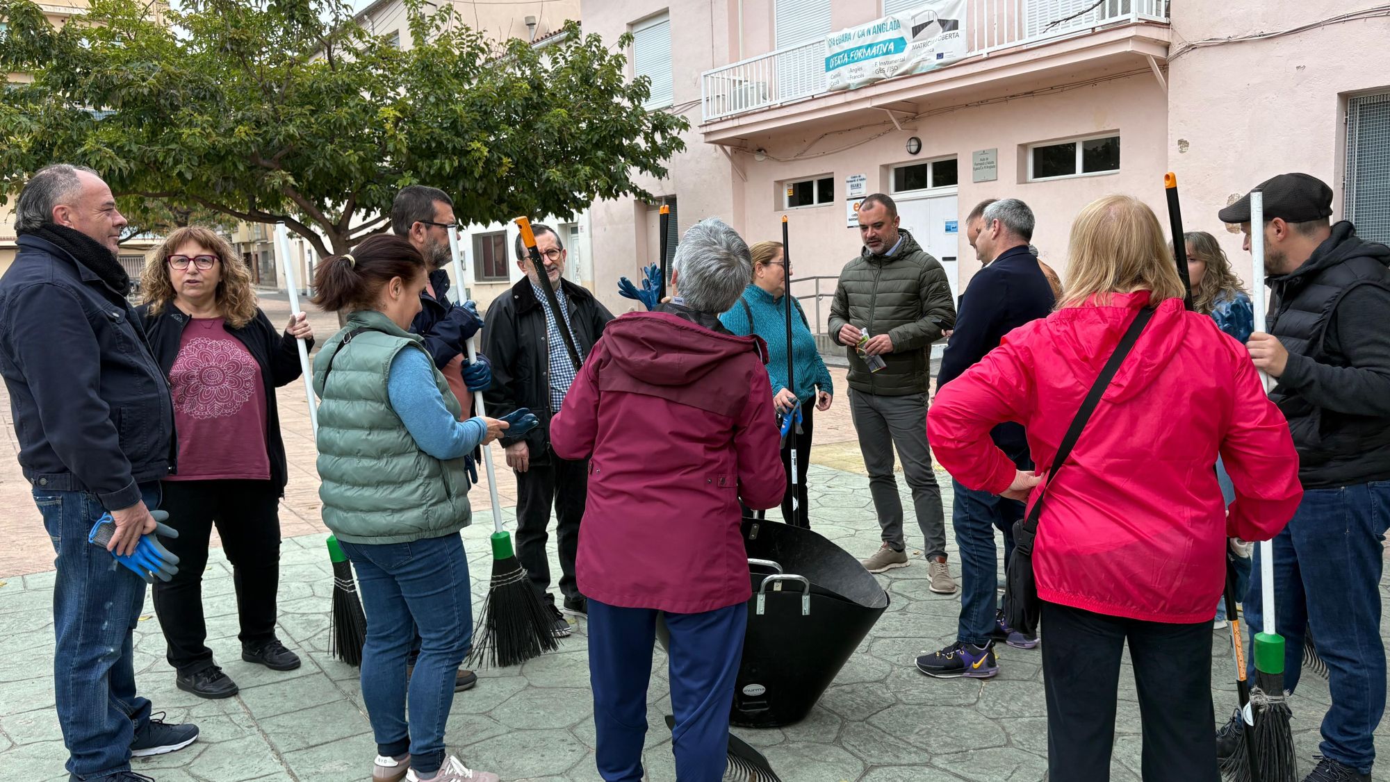 251107 Barris al dia Ègara (2)