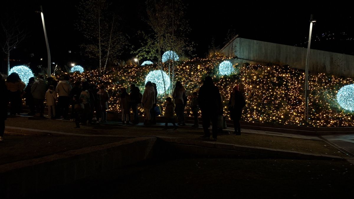 Durant l'encesa de llums d'Encamp