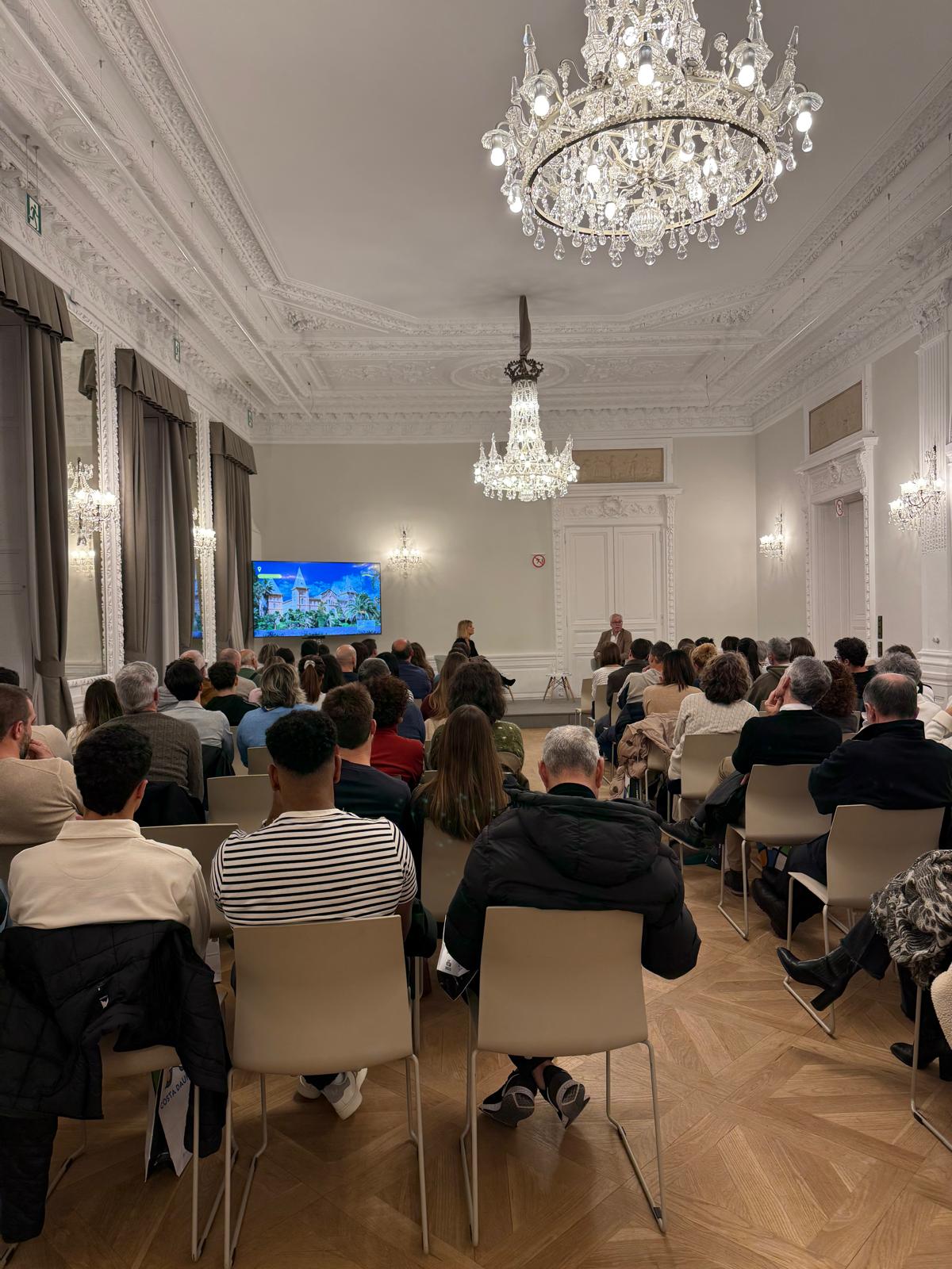 Cambrils mostra el seu potencial cicloturista a la presentació Costa Daurada & Tour de France 1
