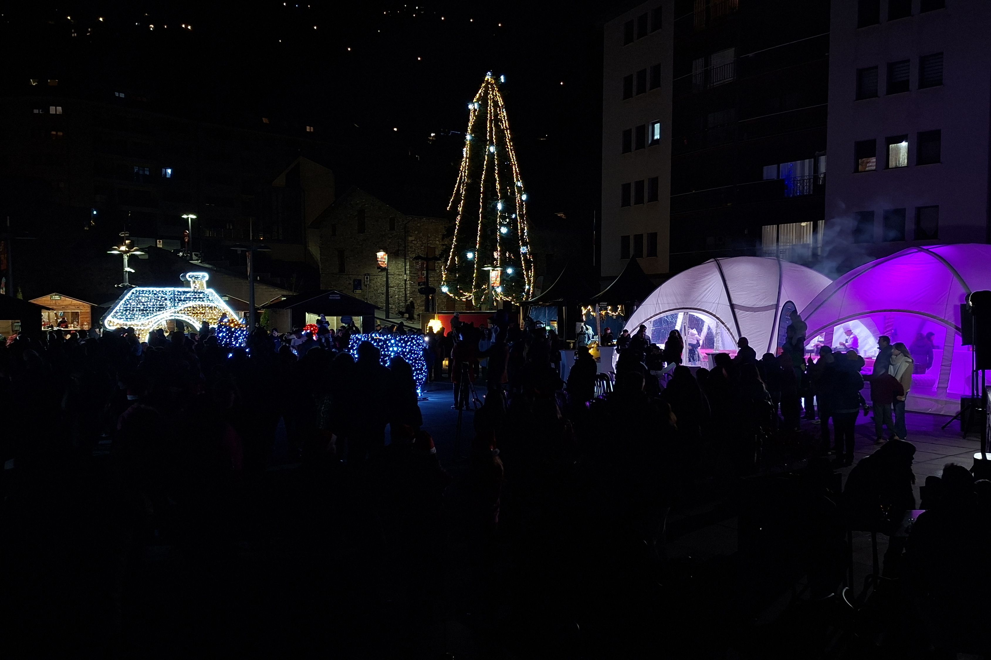 L'encesa de llums de Nadal a Sant Julià de Lòria | FOTO: R.S. (ANA)