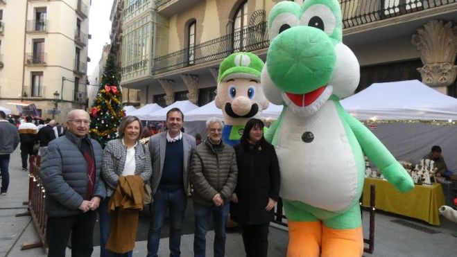 S’inaugura la XVI edició de la Fira de Nadal del Nucli Antic de Tortosa 1