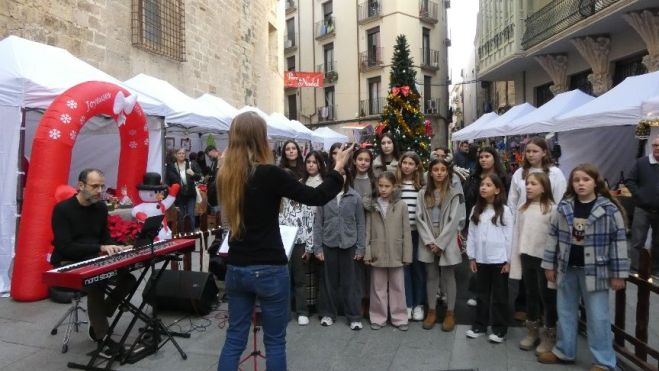 S’inaugura la XVI edició de la Fira de Nadal del Nucli Antic de Tortosa 5