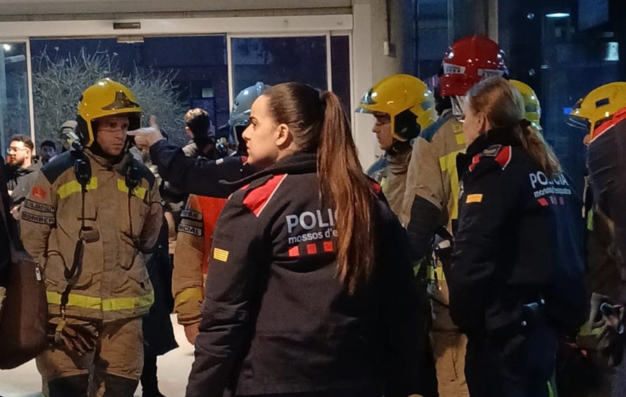 Una incidència greu a Rodalies deixa 2 ferits i desenes d'evacuats | FOTO: X/@1508Jess