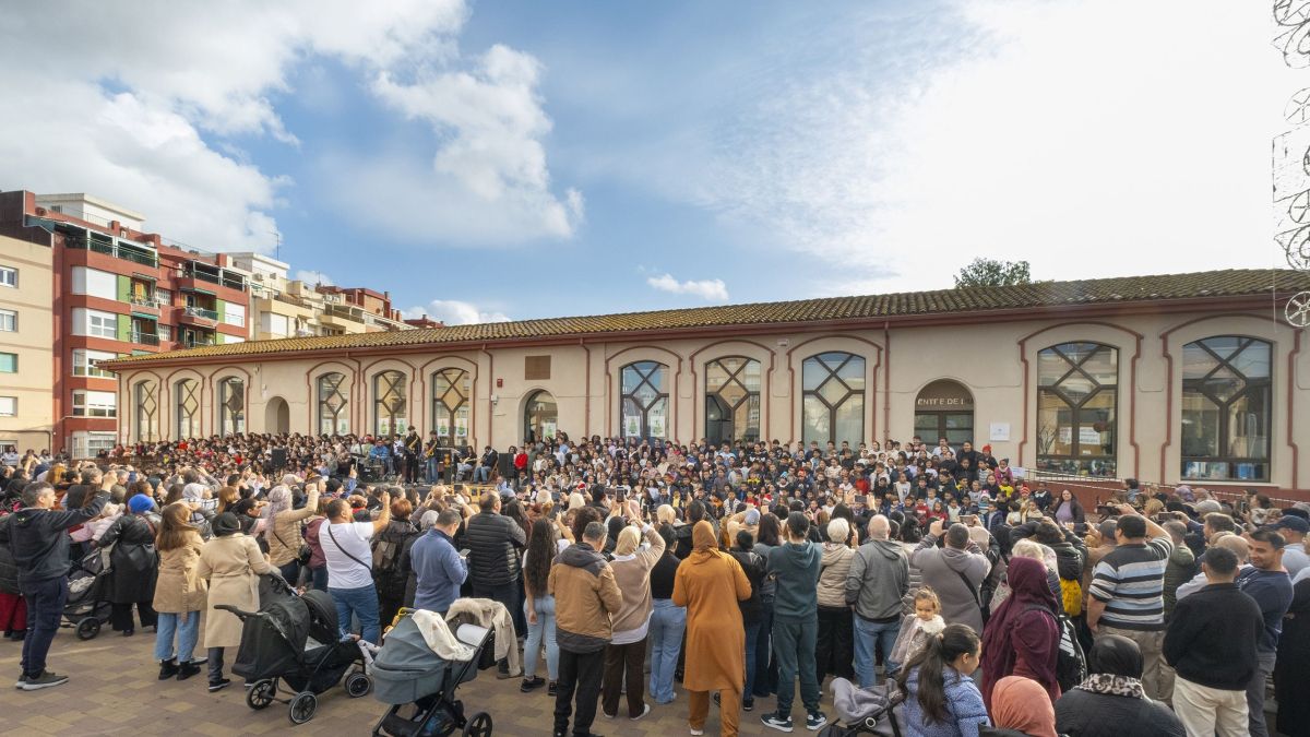 Més de 700 alumnes omplen Constantí amb la Nadala Conjunta més multitudinària 1
