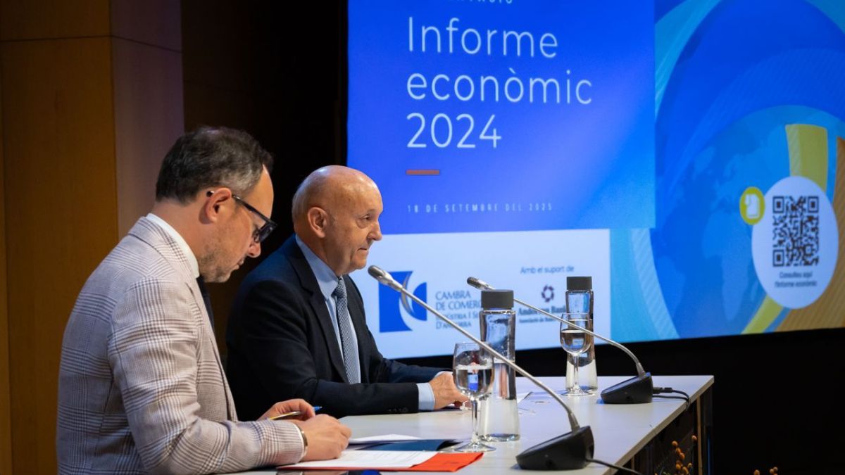 El president de la Cambra de Comerç, Josep M. Mas, i el cap de Govern, Xavier Espot