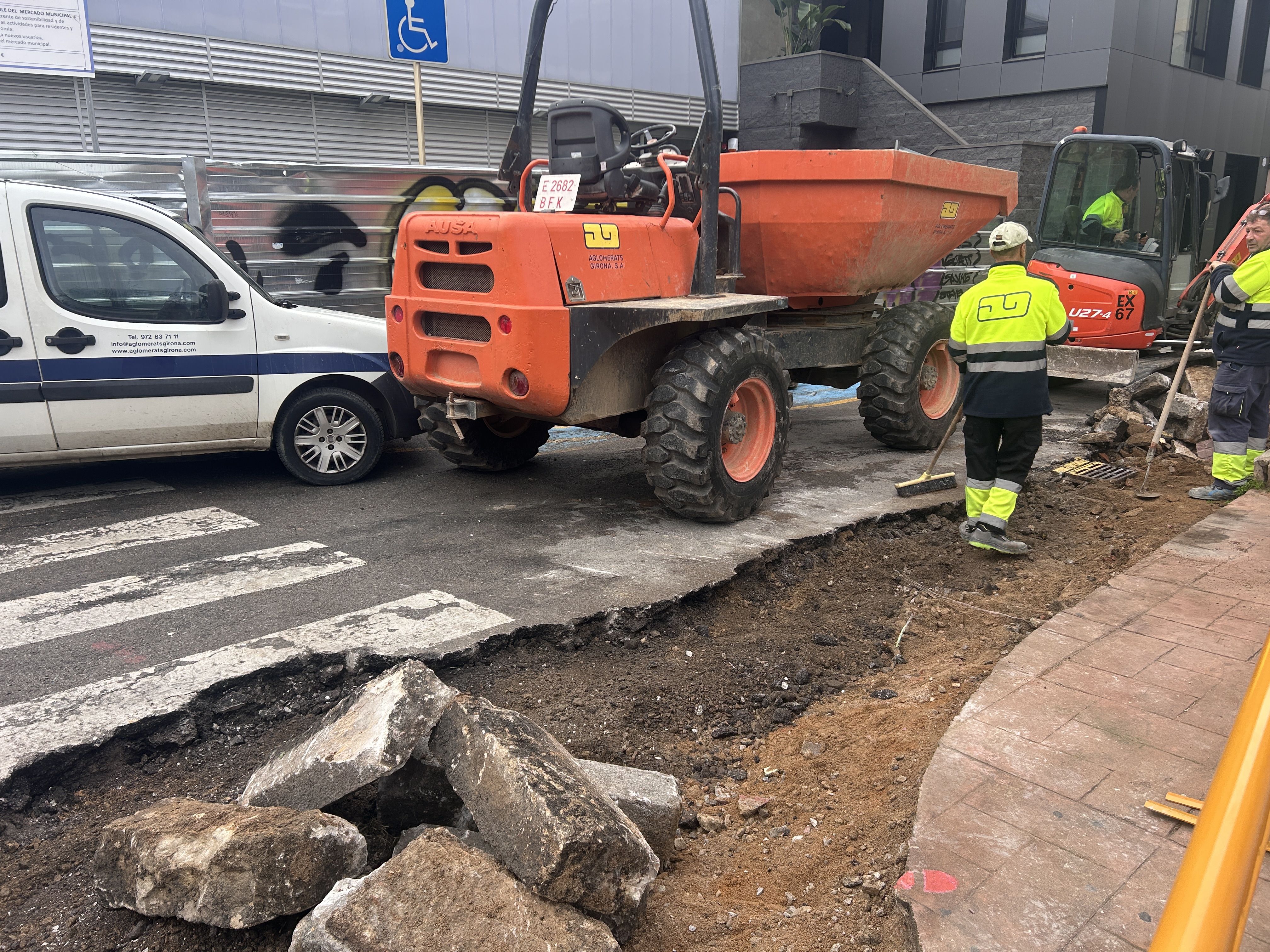 Obres al carrer Verge de Loreto de Lloret 2