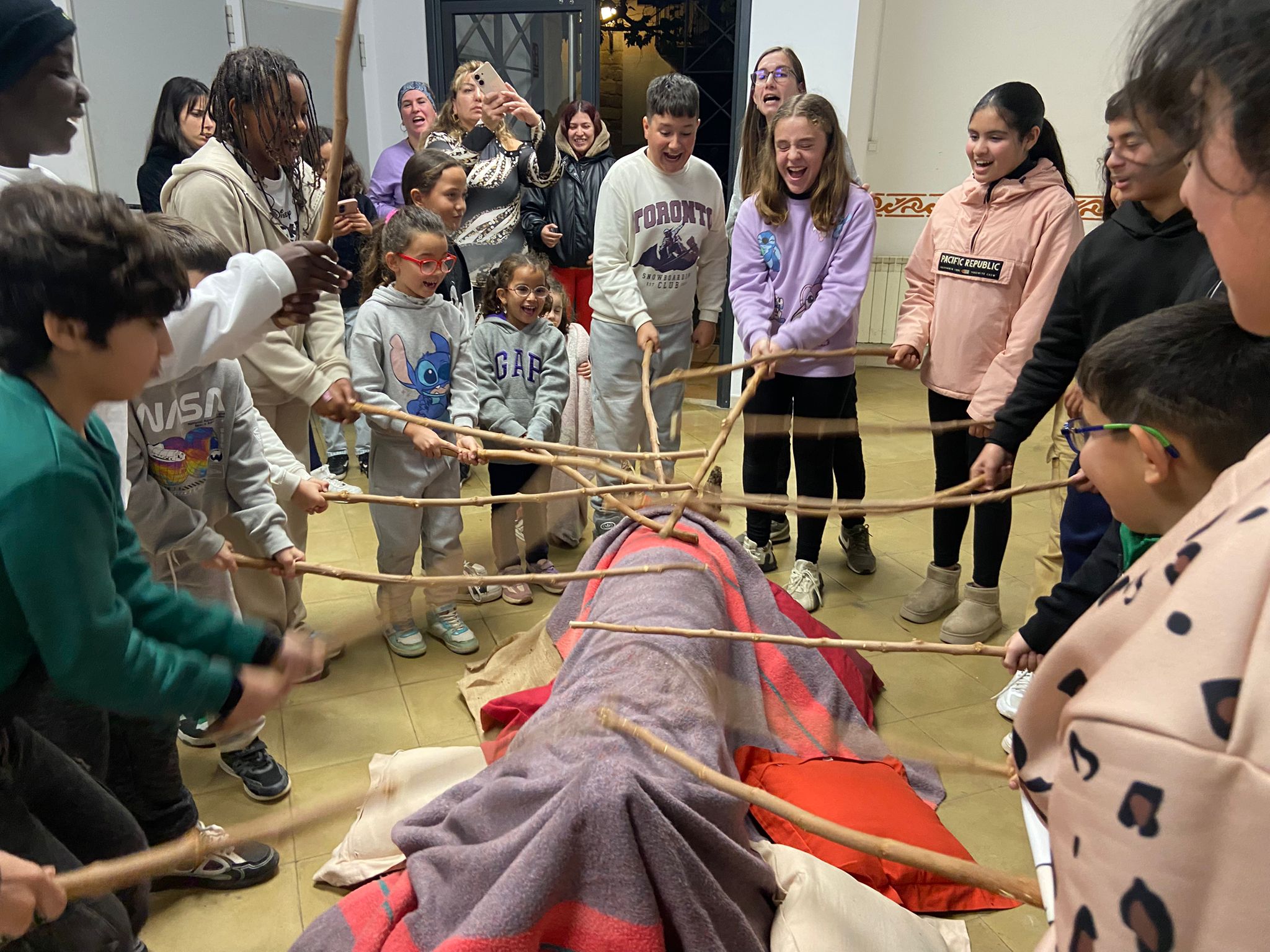 Els serveis d’atenció diürna celebren el Nadal amb famílies a la Conca de Barberà   Montblanc