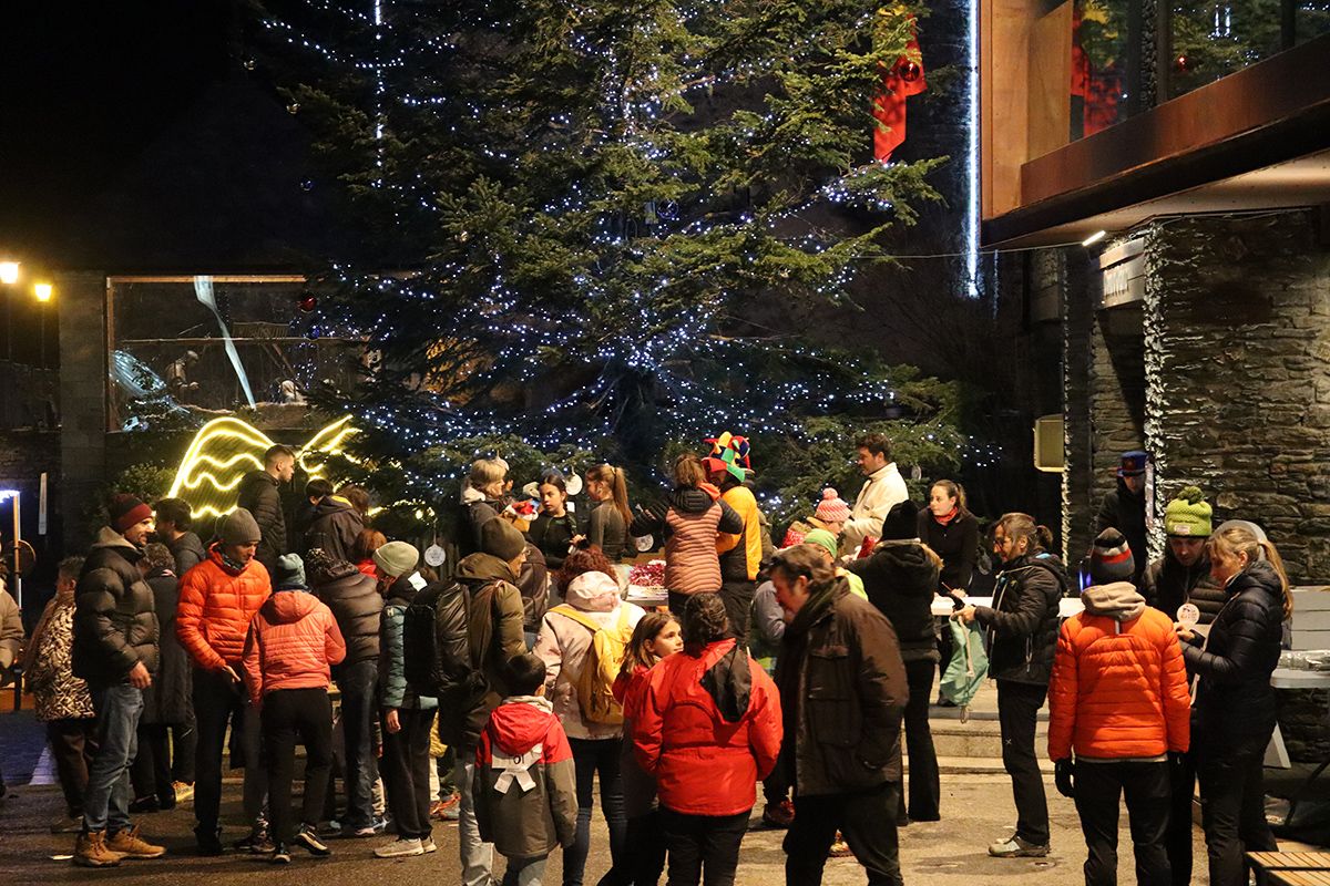 Participants en la cursa de La Llufa d'Ordino | FOTO: M.R. (ANA)