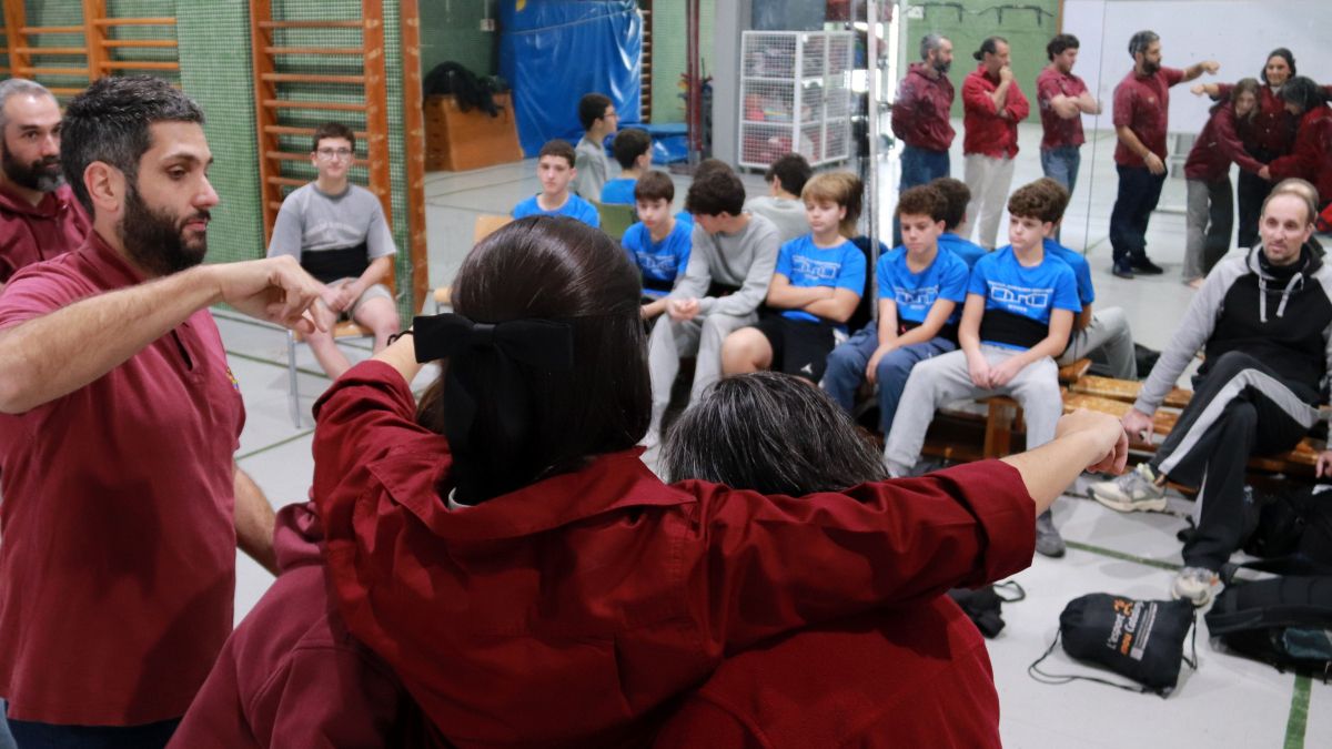 Assignatura 'Jo Jove' per ensenyar la tècnica castellera als instituts de Sitges