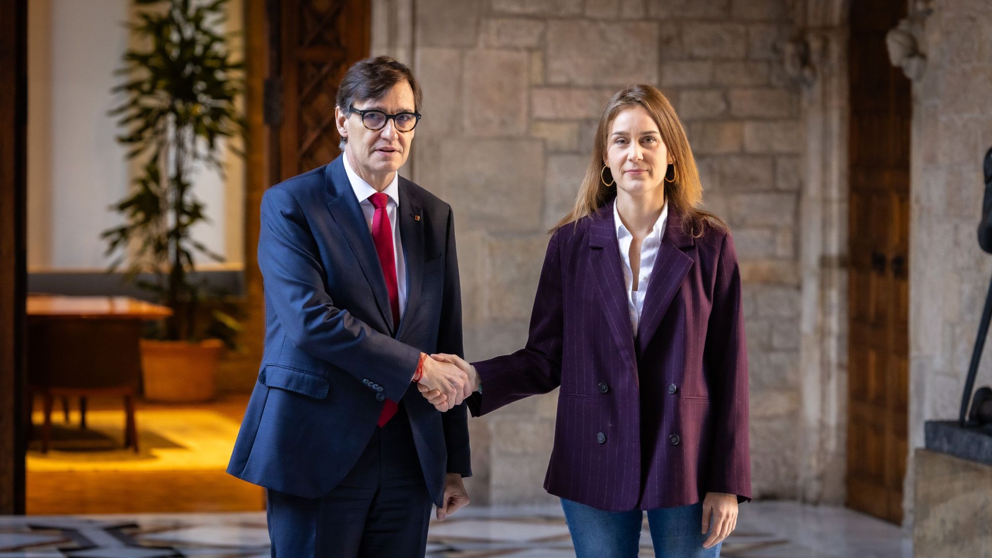 El president de la Generalitat, Salvador Illa, es reuneix amb la presidenta dels Comuns al Parlament, Jéssica Albiach, després de l'acord per a un nou model de finançament