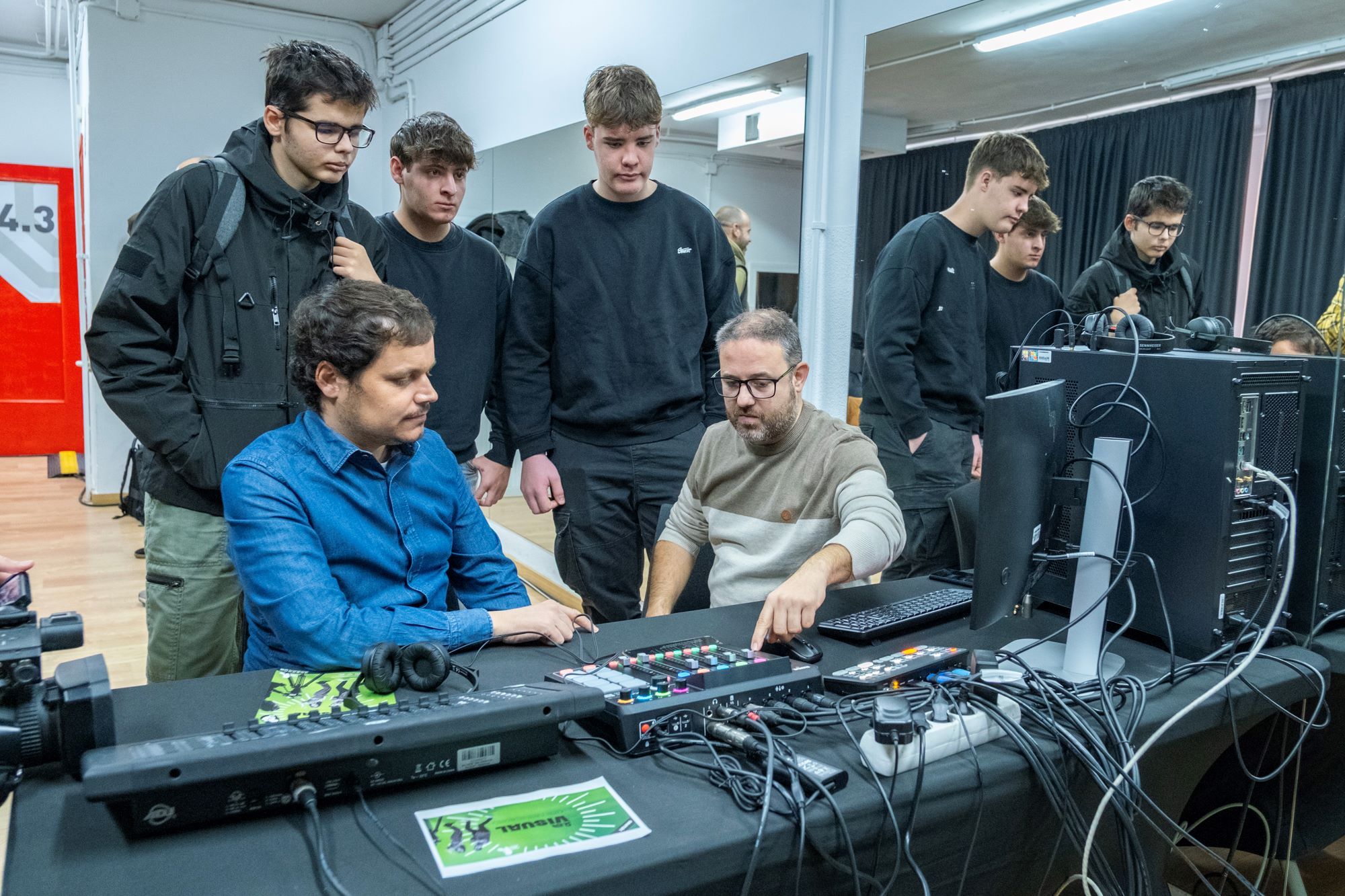 Joventut presenta el nou estudi 'La Visual' a l'Espai Jove Kesse 1