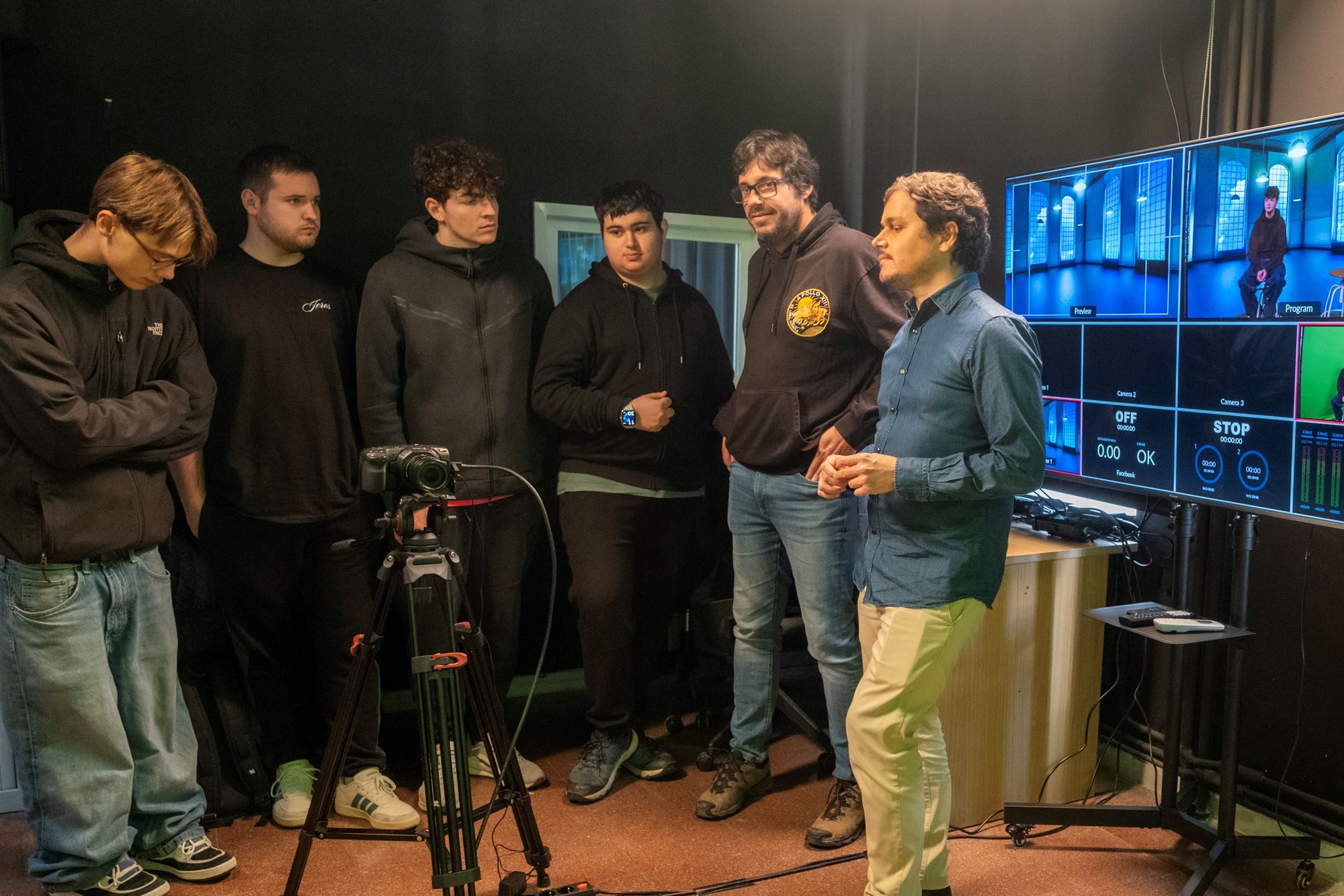 Joventut presenta el nou estudi 'La Visual' a l'Espai Jove Kesse2