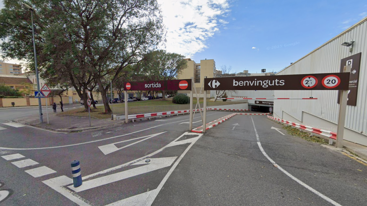 Pàrquing del Carrefour de Reus