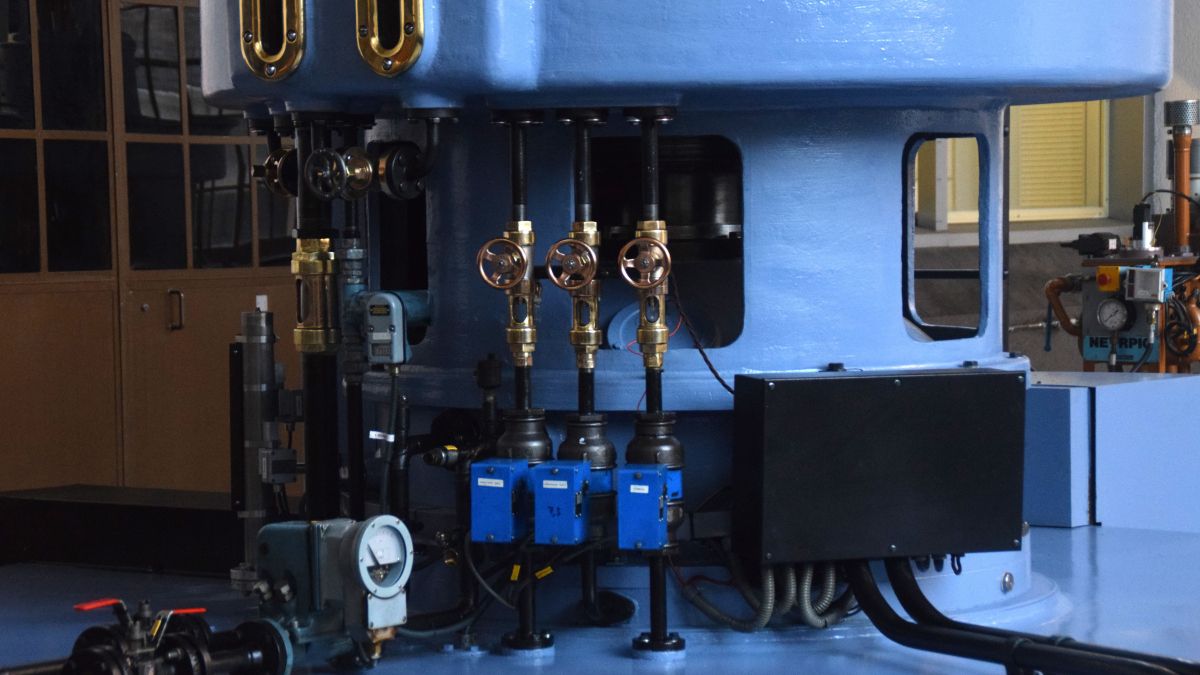 Una part d'un dels generadors nous