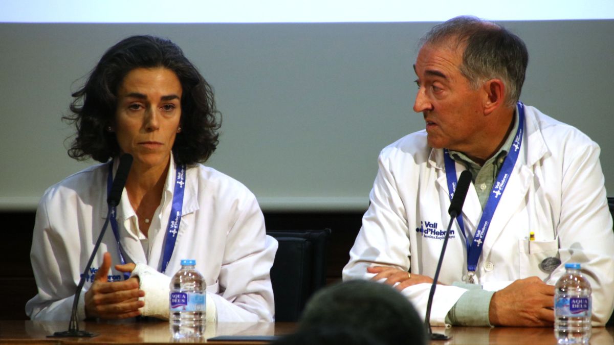 Doctors de la Vall d'Hebron informen de l'estat del president del Govern, Salvador Illa