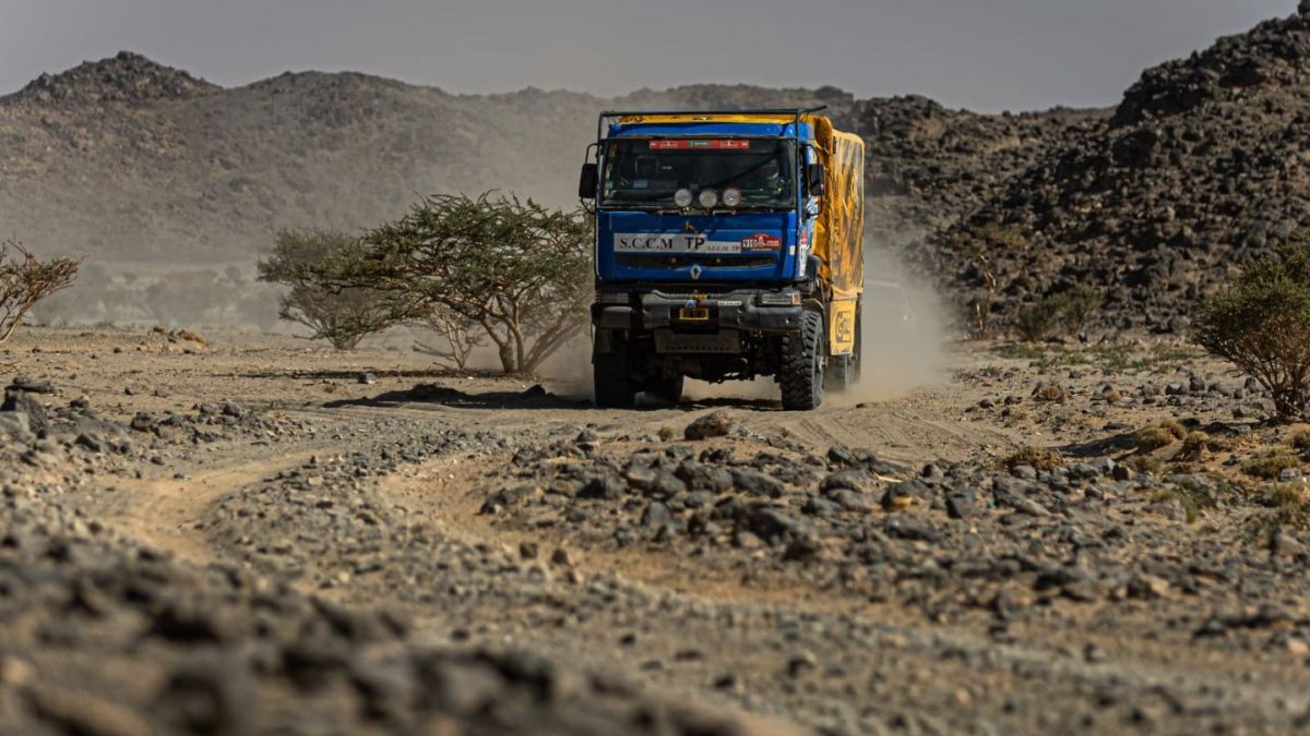 La camprodonina Lourdes Puigmal ha aconseguit aquest dissabte completar el seu segon Dakar consecutiu 2