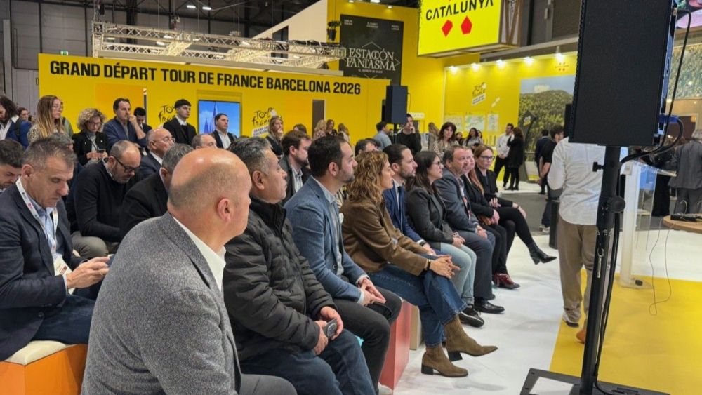 Lloret Turisme presenta el seu projecte d’implementació d’Intel·ligència Artificial 360º 2