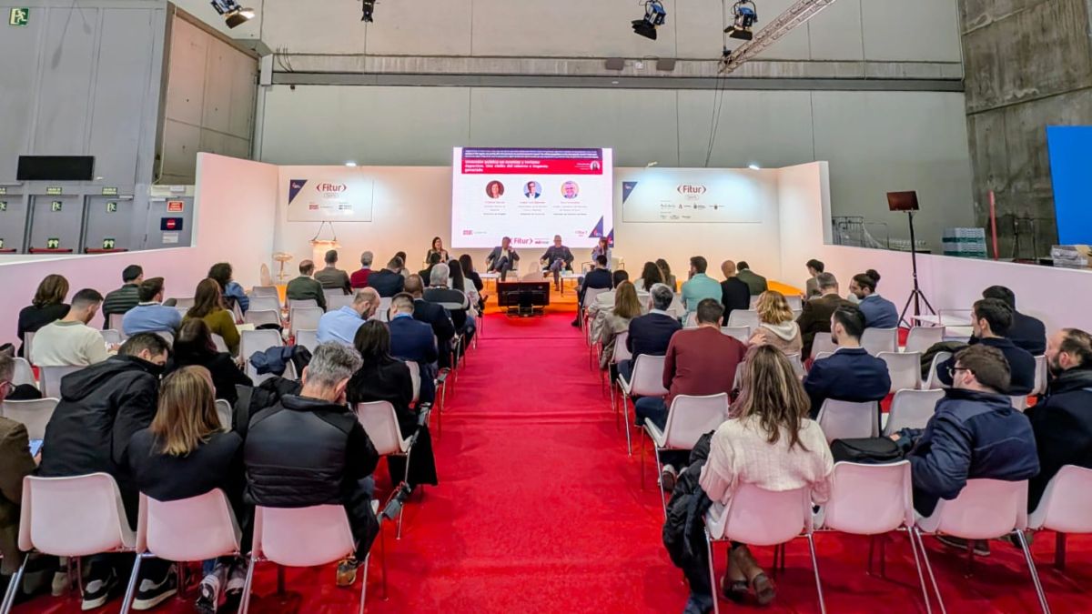 L'alcalde de Salou ha participat en taules rodones sobre el turisme sostenible i esportiu