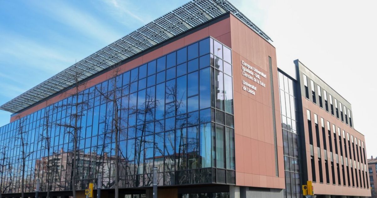 Edifici Passeig Verdaguer carrusel 1904723258