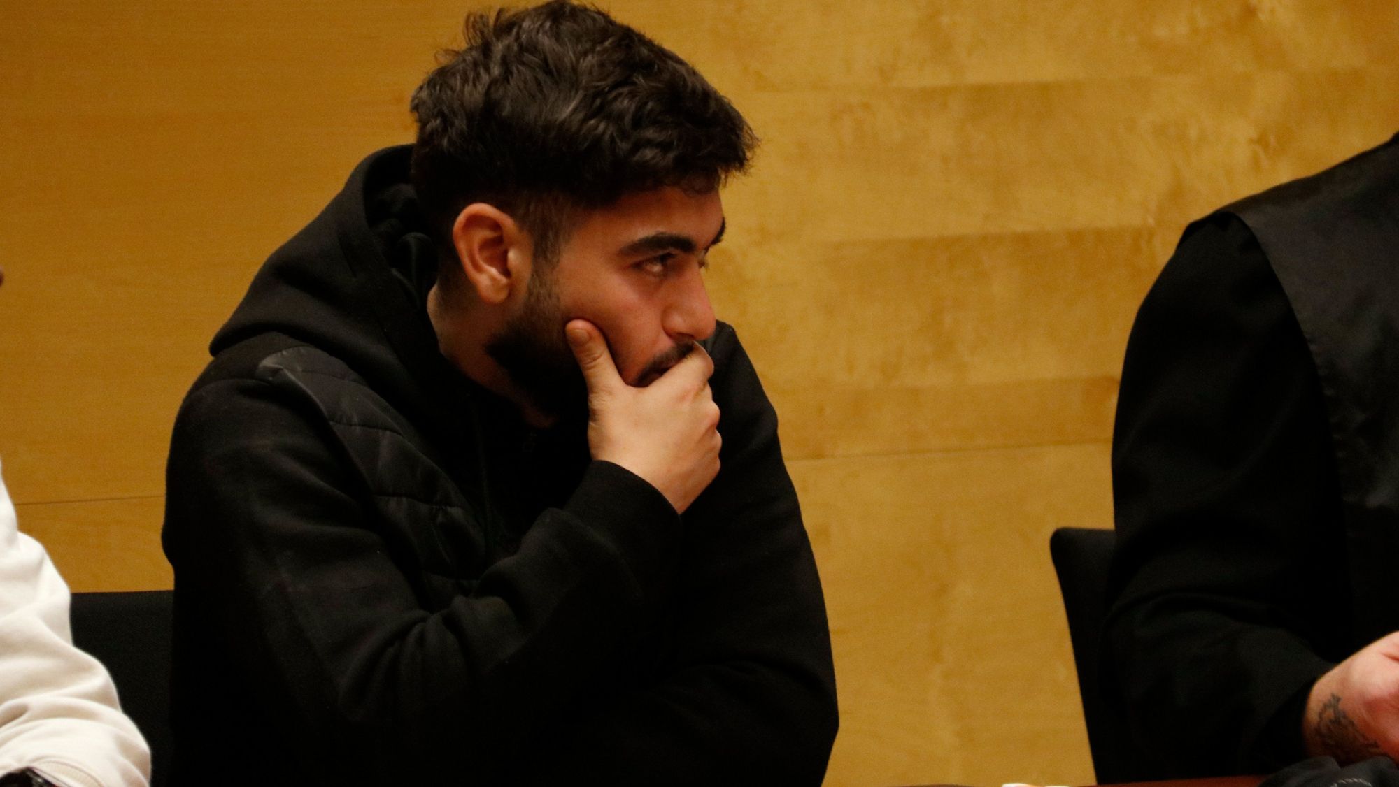 El kamikaze de la Jonquera, assegut al banc dels acusats de l'Audiència de Girona
