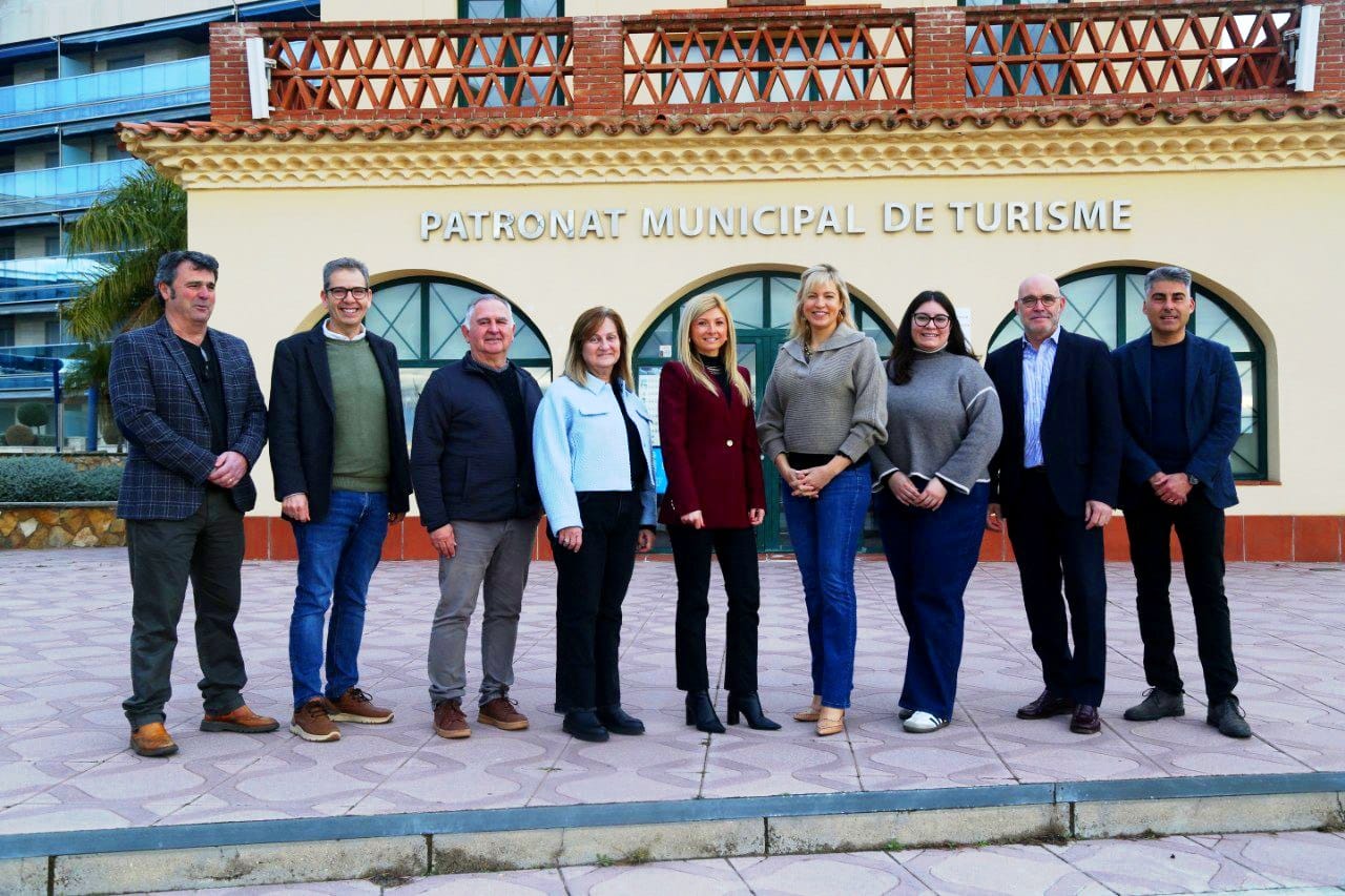 Primera reunió de coordinació entre els representants municipals i els tècnics de Turisme dels municipis del Baix Gaià | FOTO: Ladan Loukzadeh / Ajuntament de Torredembarra