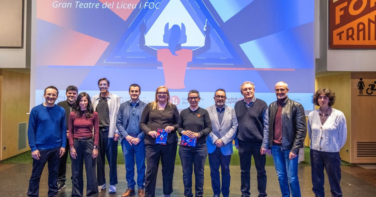 1. Estrena 'La Jove Aïda'