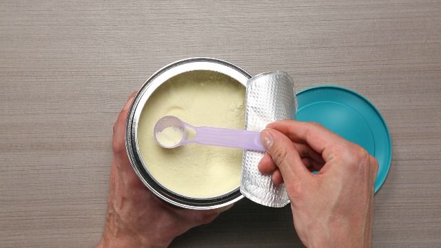 ALERTA SANITÀRIA  Cinc lactants hospitalitzats per consumir una llet preparada que contindria una toxina