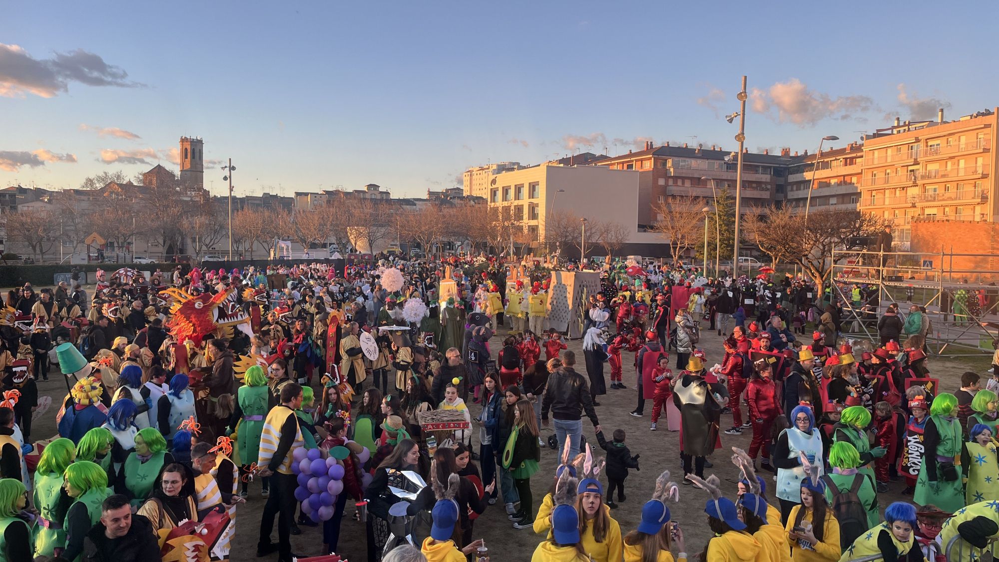 Abans de la sortida de la rua del Carnestoltes Tàrrega a l'Hort del Barceloní