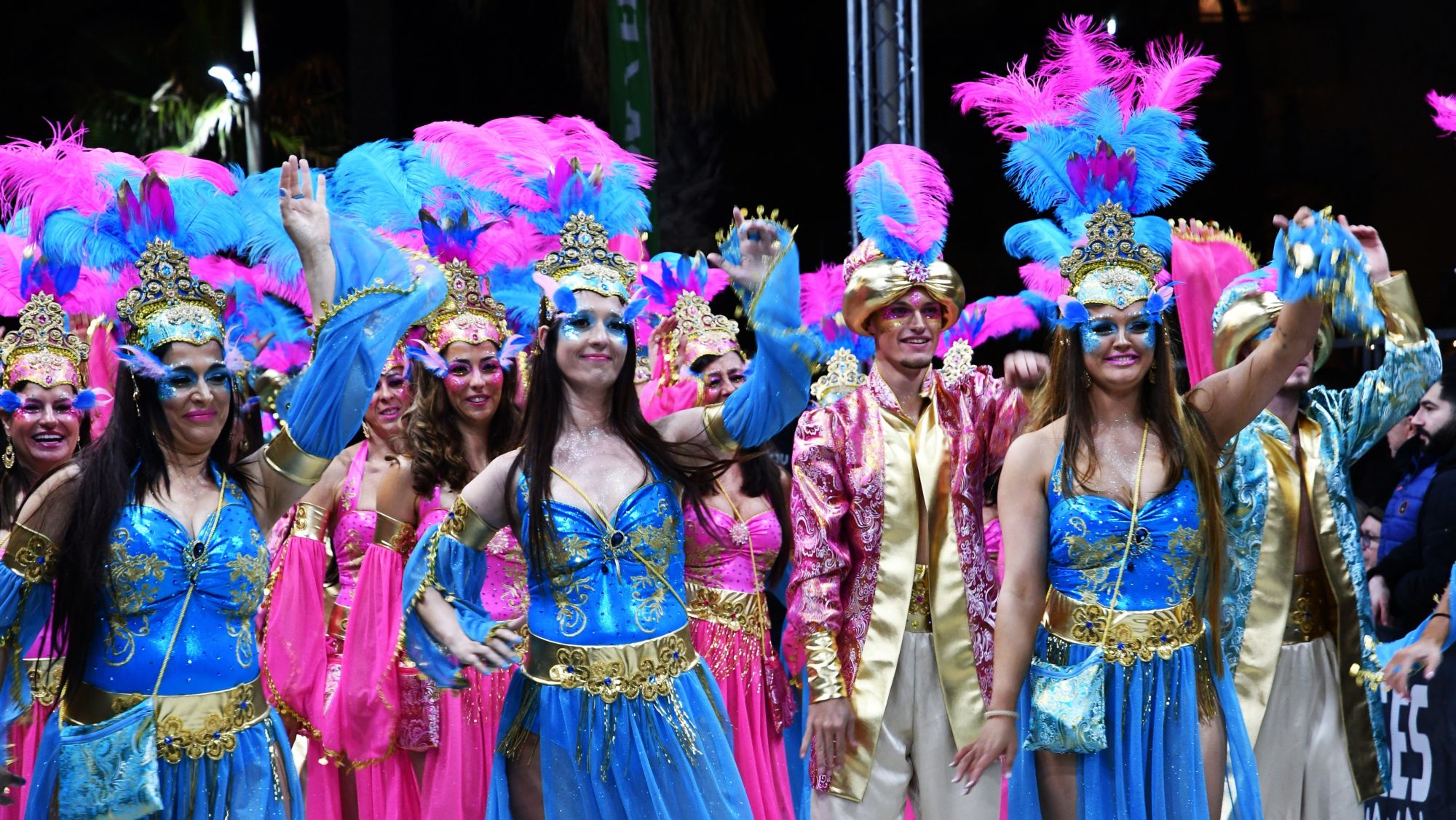 La Rua de la Disbauxa lidera el Carnaval de Sitges amb una participació rècord 4