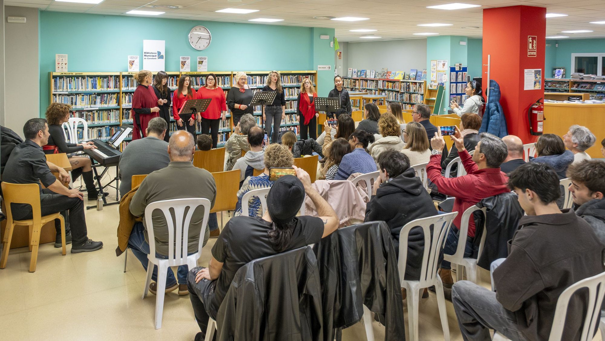 Constantí tanca el primer Taller de Cor Modern amb un recital a la Biblioteca 1