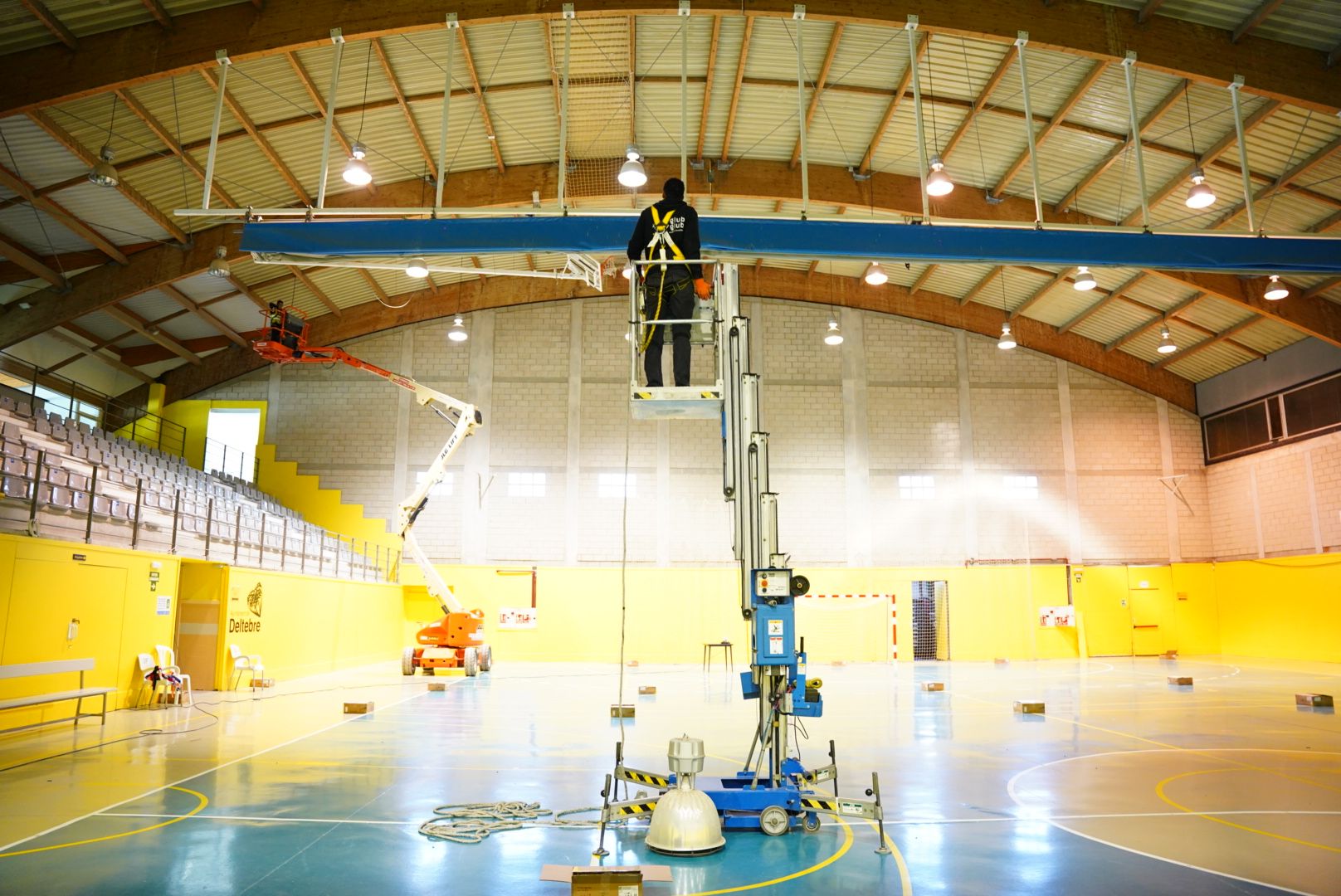 Deltebre renova l’enllumenat esportiu amb LED i estalviarà 10.000 € l’any 2