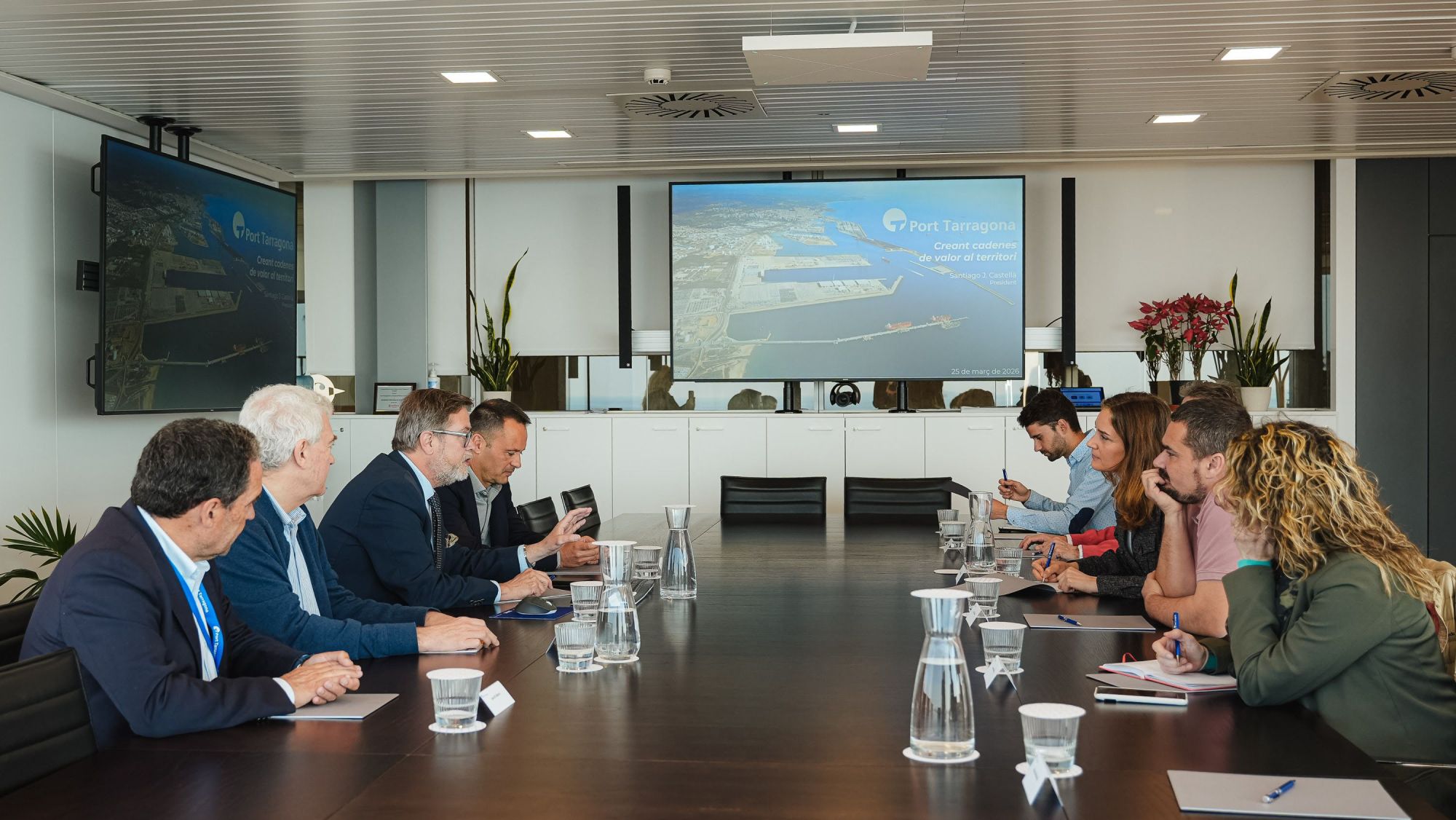 Albiach visita Port Tarragona i avala el seu paper com a hub logístic clau 2